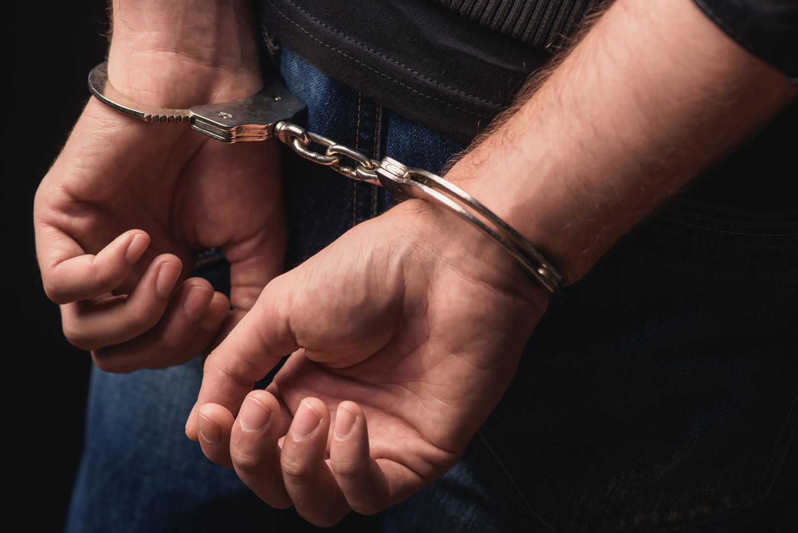 Trei cetățeni polonezi, reținuți sub acuzația de spionaj și planificare de acte de sabotaj în favoarea Rusiei