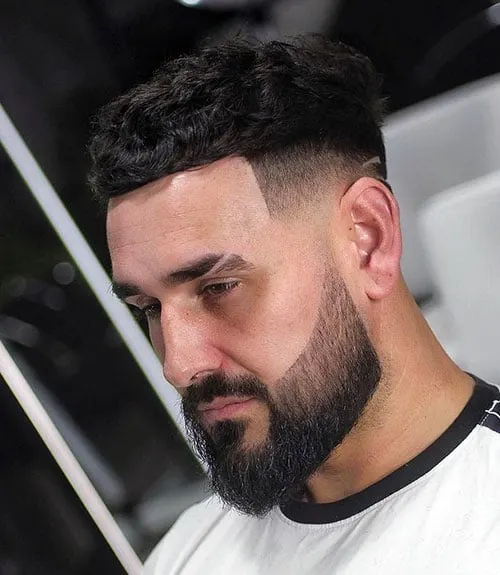 Classic and Masculine Cut with Faded Sides