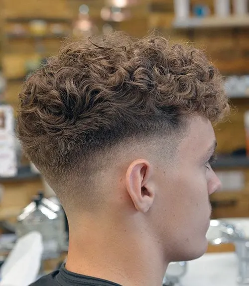 Messy Textured Curls with Mid Fade